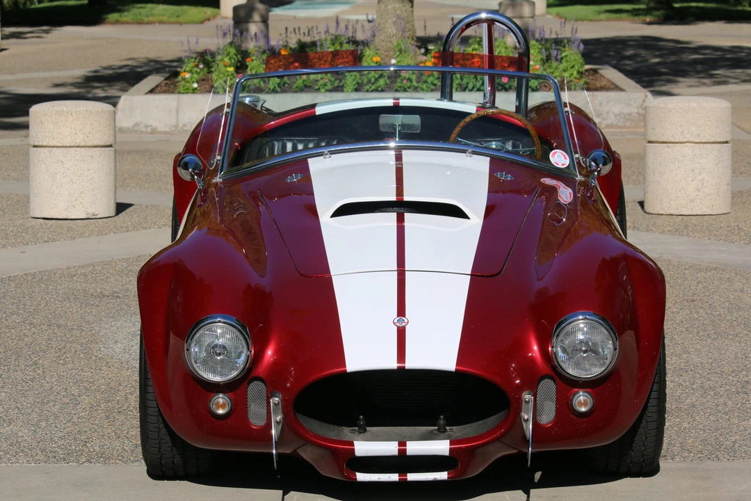 Shelby Cobra Replica - Image 5 of 31