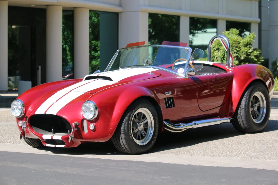 Shelby Cobra Replica - Image 3 of 31