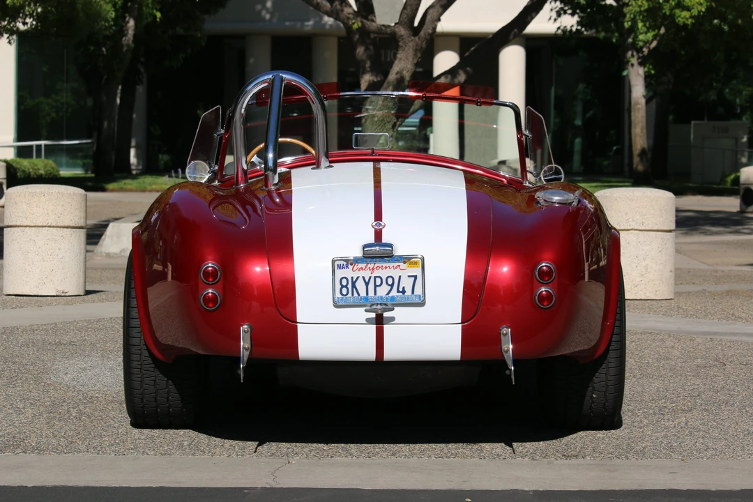 Shelby Cobra Replica - Image 14 of 31