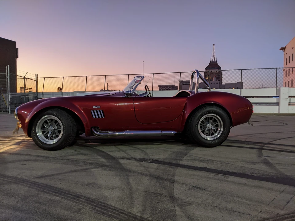 Shelby Cobra Replica - Image 29 of 31