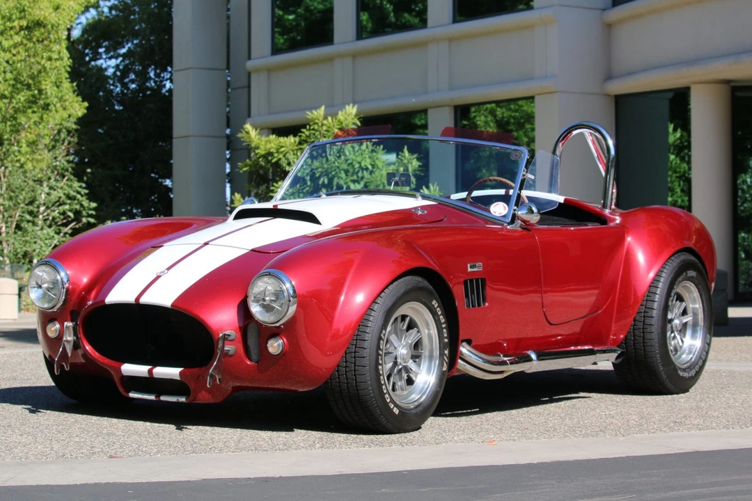 Shelby Cobra Replica - Image 1 of 31