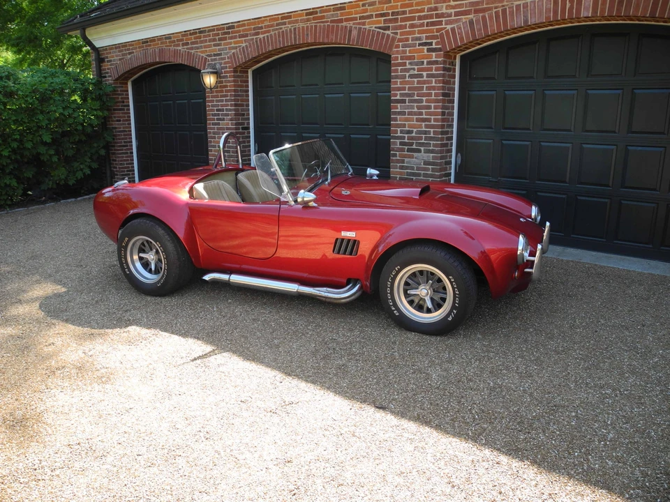 Shelby Cobra Replica - Image 7 of 31