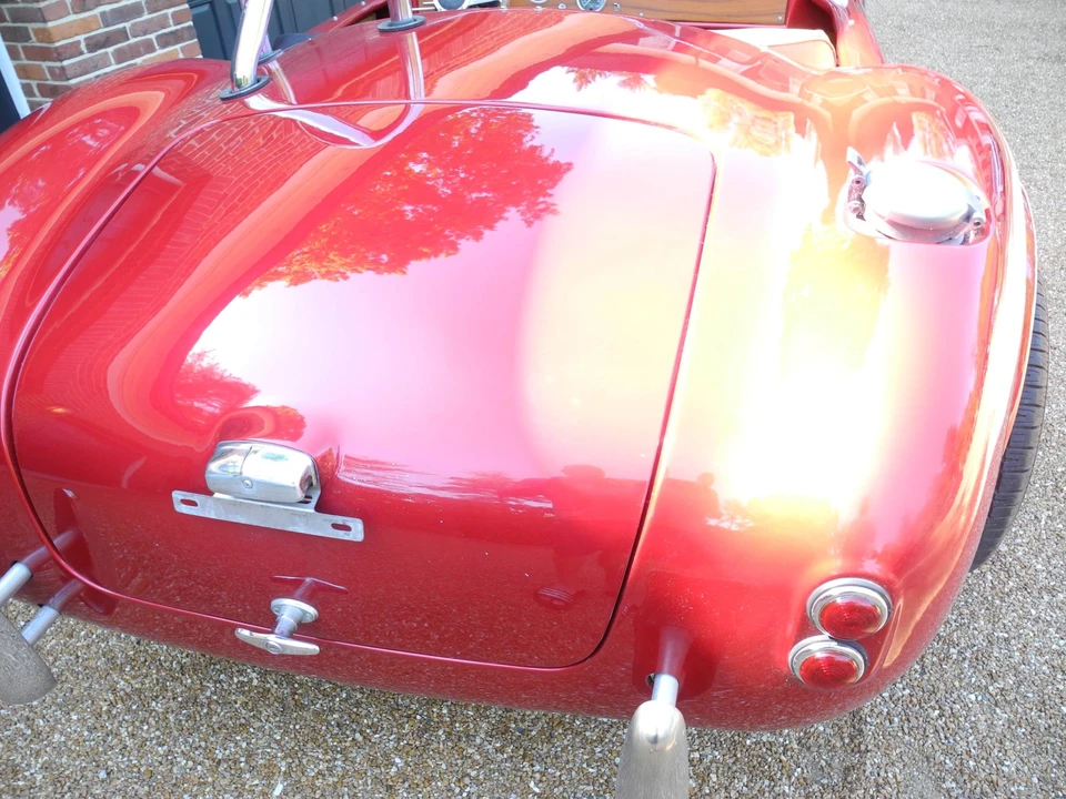 Shelby Cobra Replica - Image 15 of 31