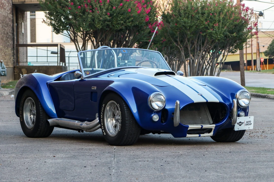 Shelby Cobra Replica - Image 6 of 31