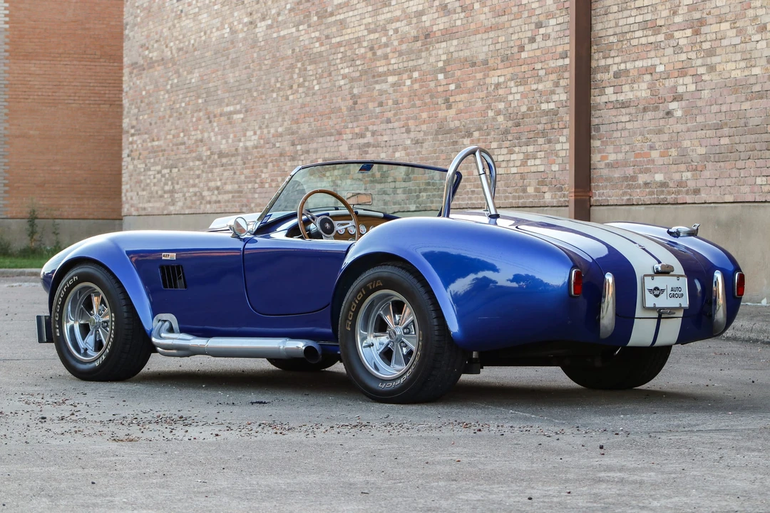 Shelby Cobra Replica - Image 15 of 31