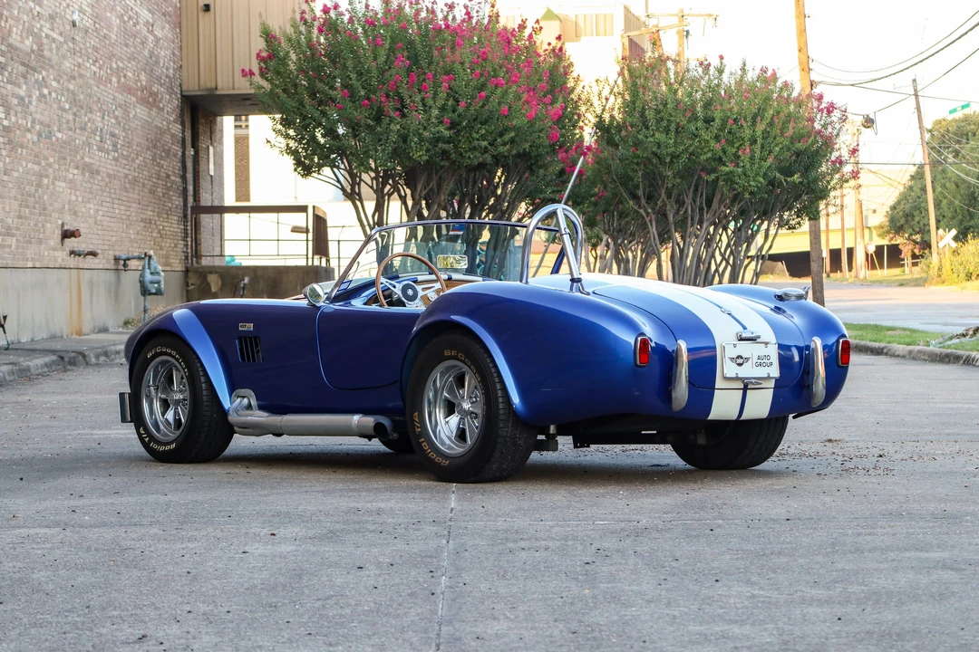 Shelby Cobra Replica - Image 16 of 31