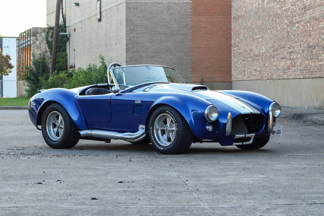 Shelby Cobra Replica - Image 8 of 31