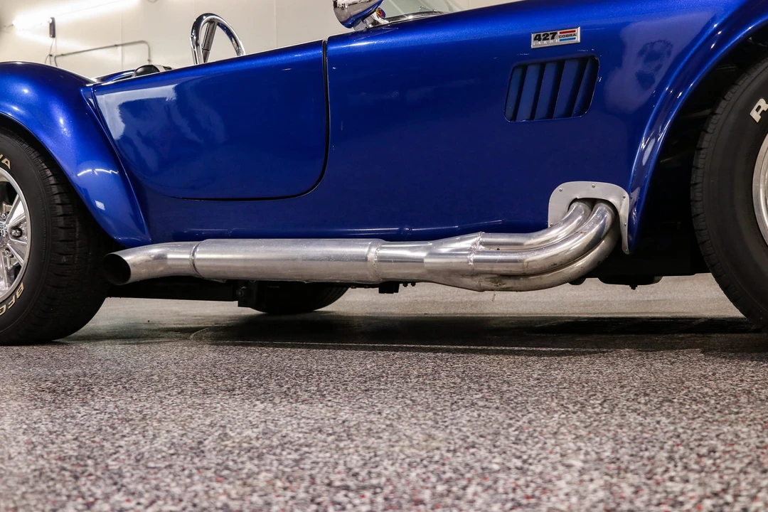 Shelby Cobra Replica - Image 20 of 31