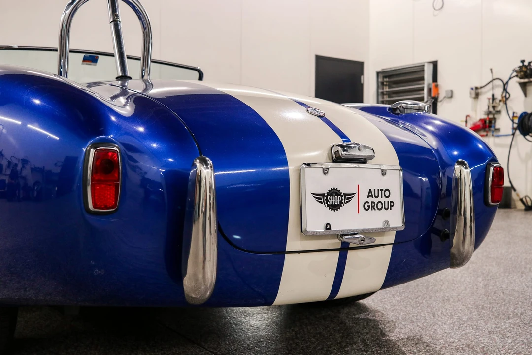 Shelby Cobra Replica - Image 18 of 31