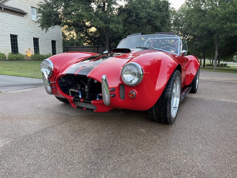 Shelby Cobra Replica - Image 4 of 31