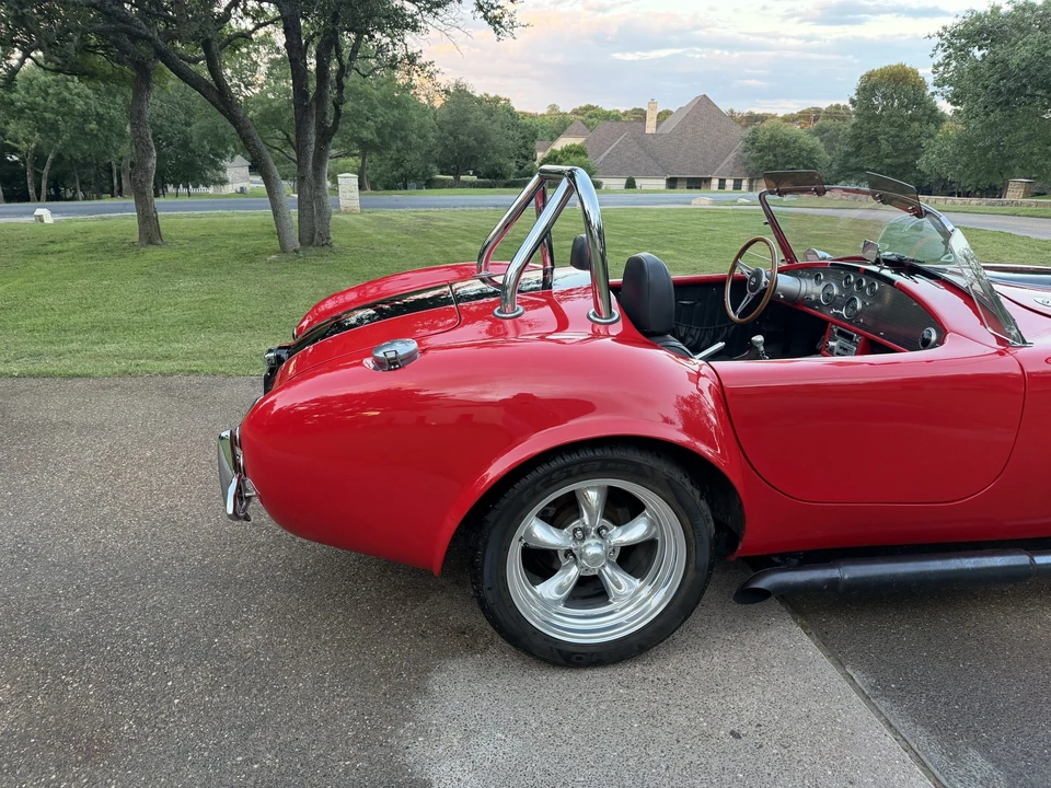 Shelby Cobra Replica - Image 7 of 31