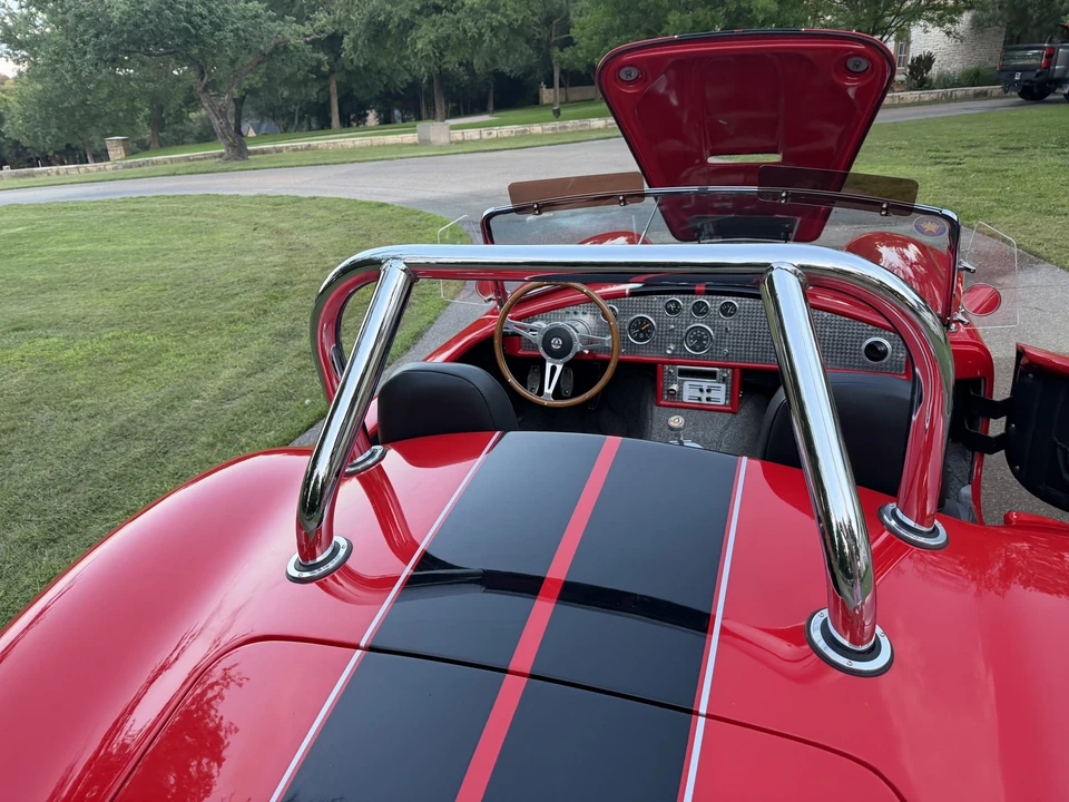 Shelby Cobra Replica - Image 15 of 31