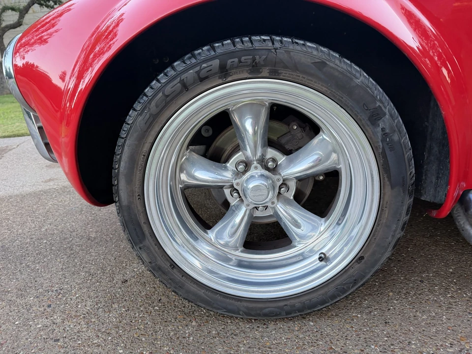 Shelby Cobra Replica - Image 26 of 31