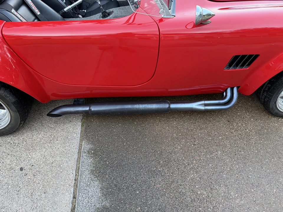 Shelby Cobra Replica - Image 16 of 31