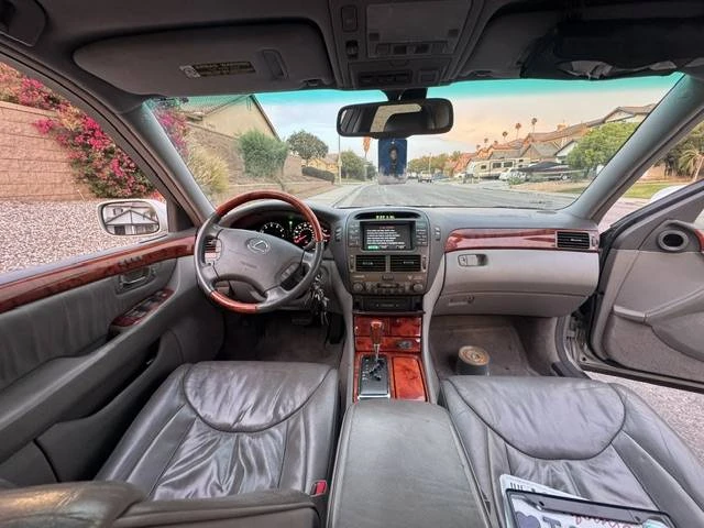 2004 Lexus LS 3rd Gen - Image 4 of 9