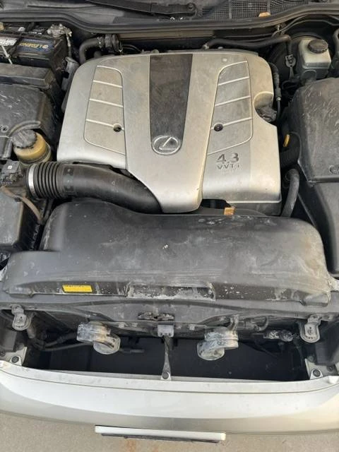 2004 Lexus LS 3rd Gen - Image 9 of 9
