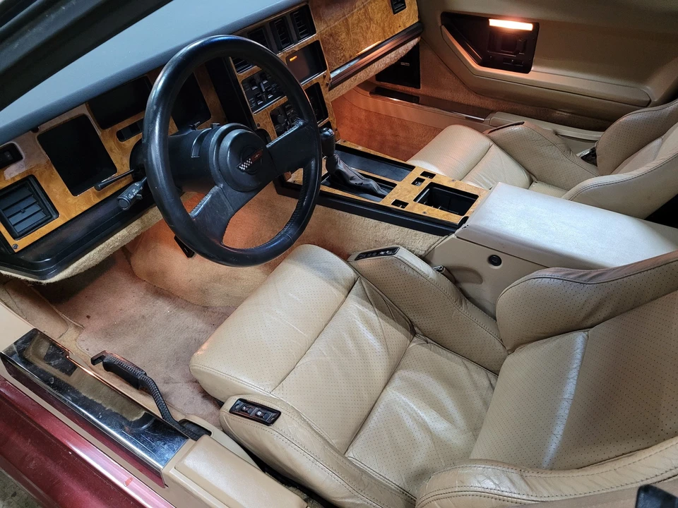 1986 Chevrolet Corvette C4 - Image 6 of 8