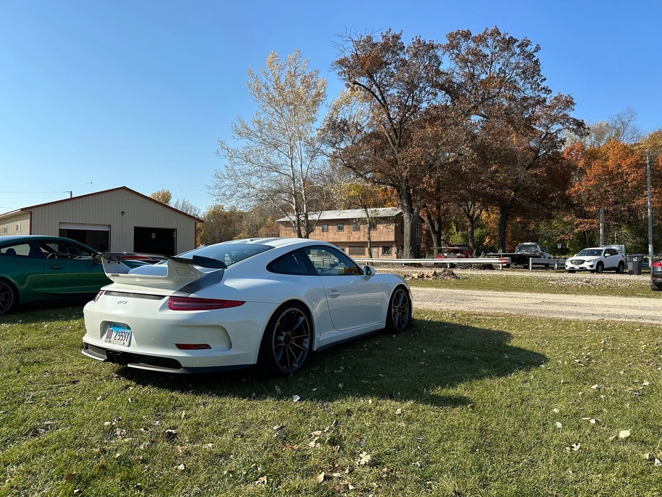 2015 Porsche 991 GT3 - Image 3 of 6