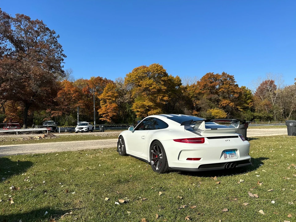 2015 Porsche 991 GT3 - Image 4 of 6