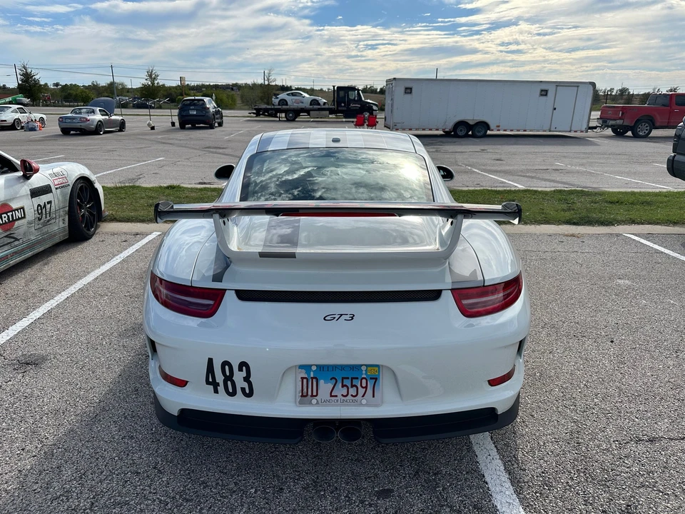 2015 Porsche 991 GT3 - Image 2 of 6