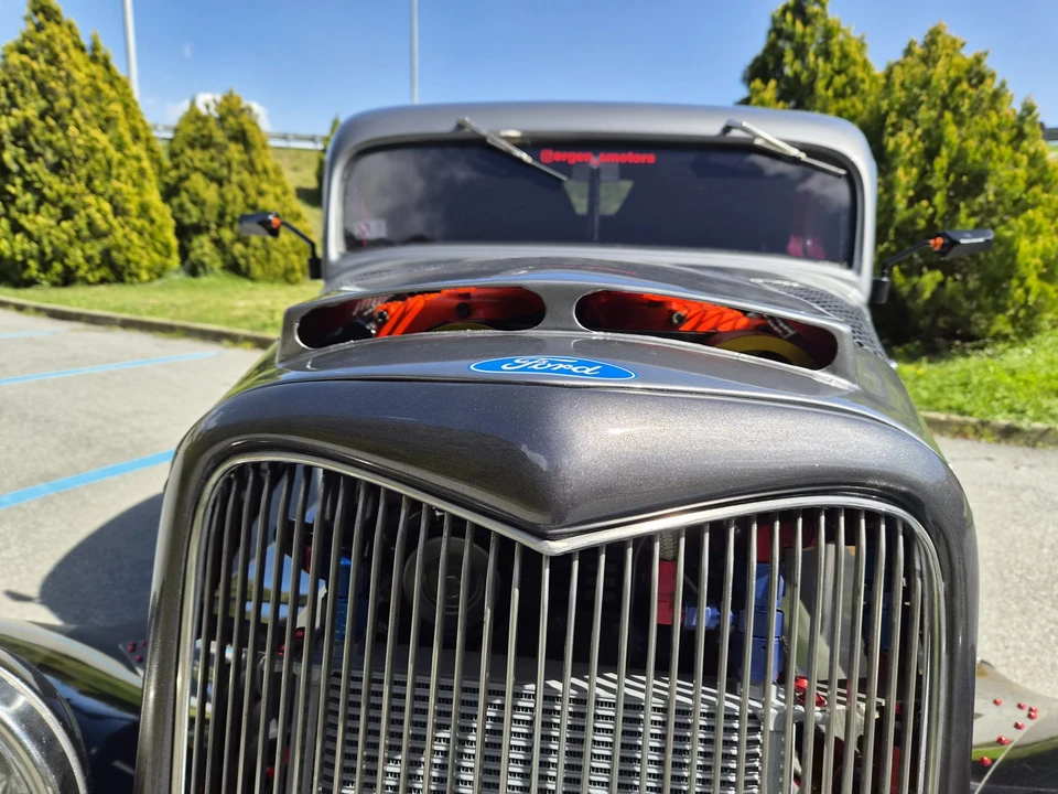 Ford Hot Rod - Image 13 of 31