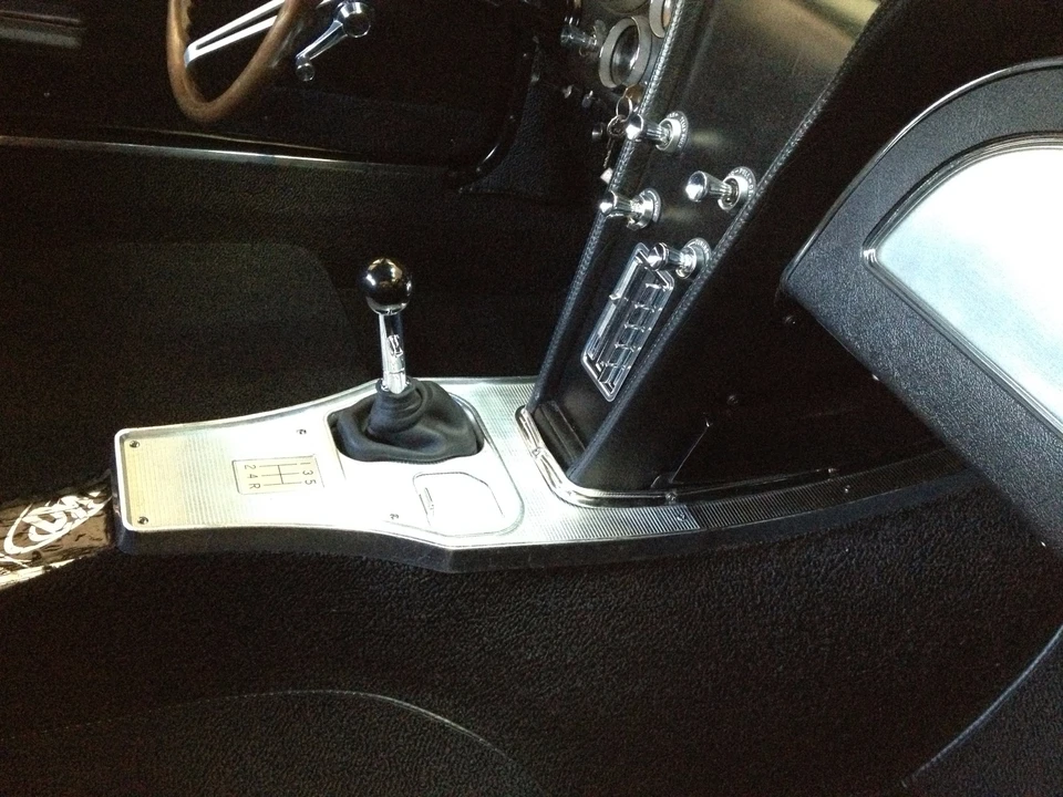 1963 Chevrolet Corvette C2 - Image 30 of 31