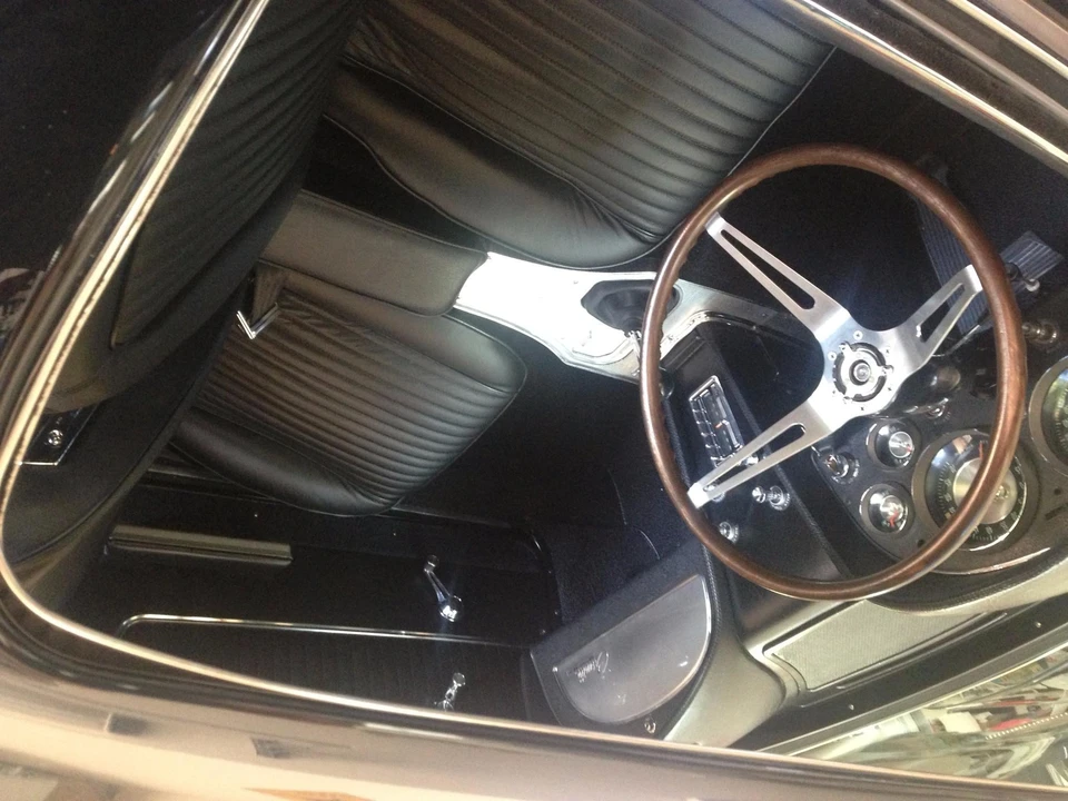 1963 Chevrolet Corvette C2 - Image 29 of 31