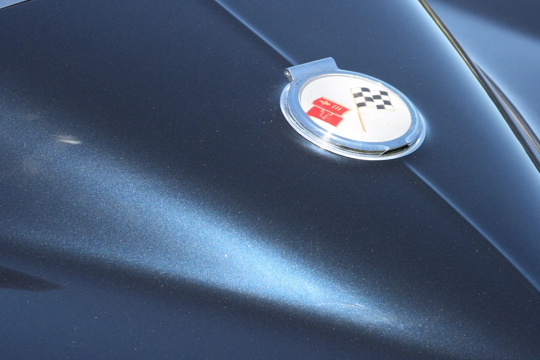 1963 Chevrolet Corvette C2 - Image 15 of 31