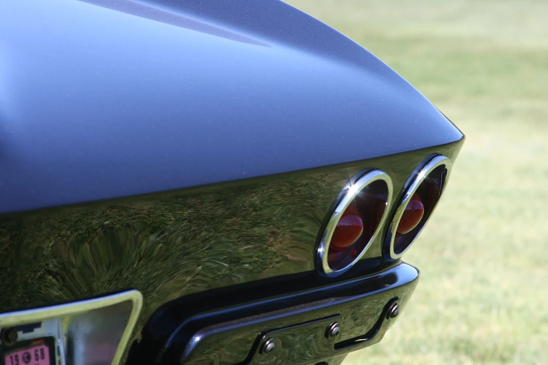 1963 Chevrolet Corvette C2 - Image 19 of 31