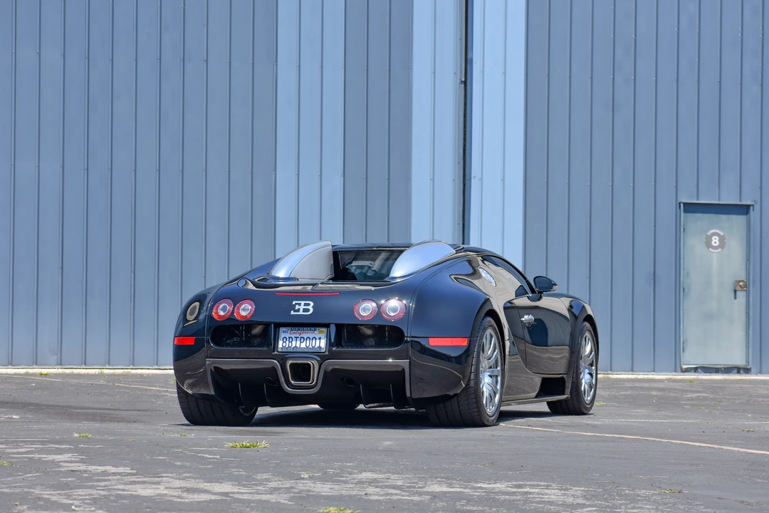 2008 Bugatti Veyron - Image 16 of 31