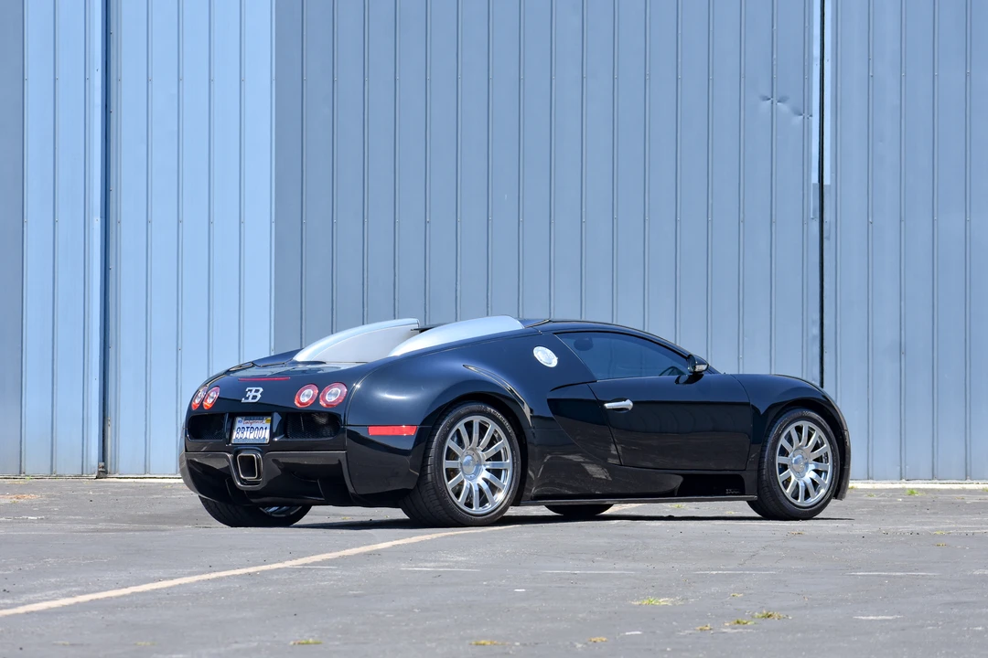 2008 Bugatti Veyron - Image 21 of 31