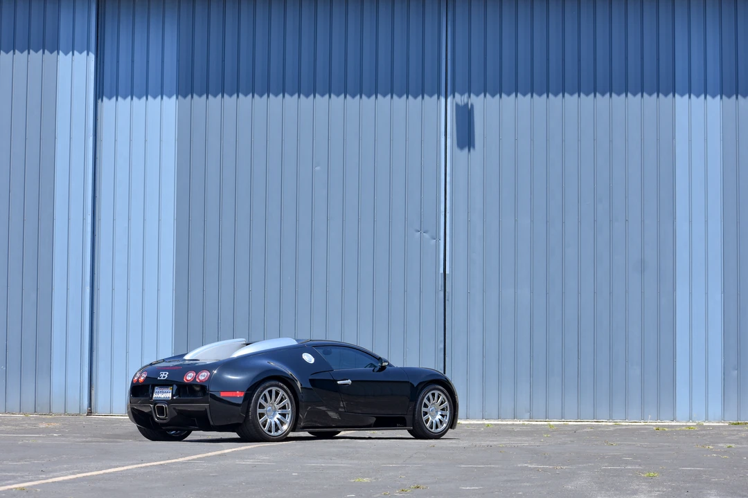 2008 Bugatti Veyron - Image 20 of 31