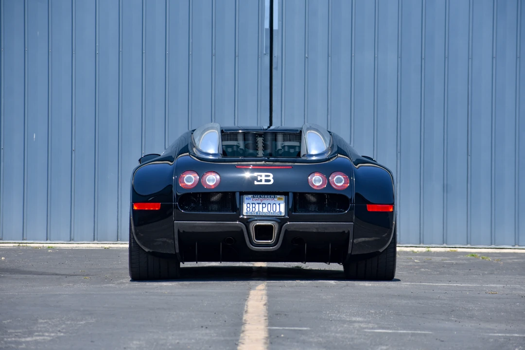 2008 Bugatti Veyron - Image 14 of 31