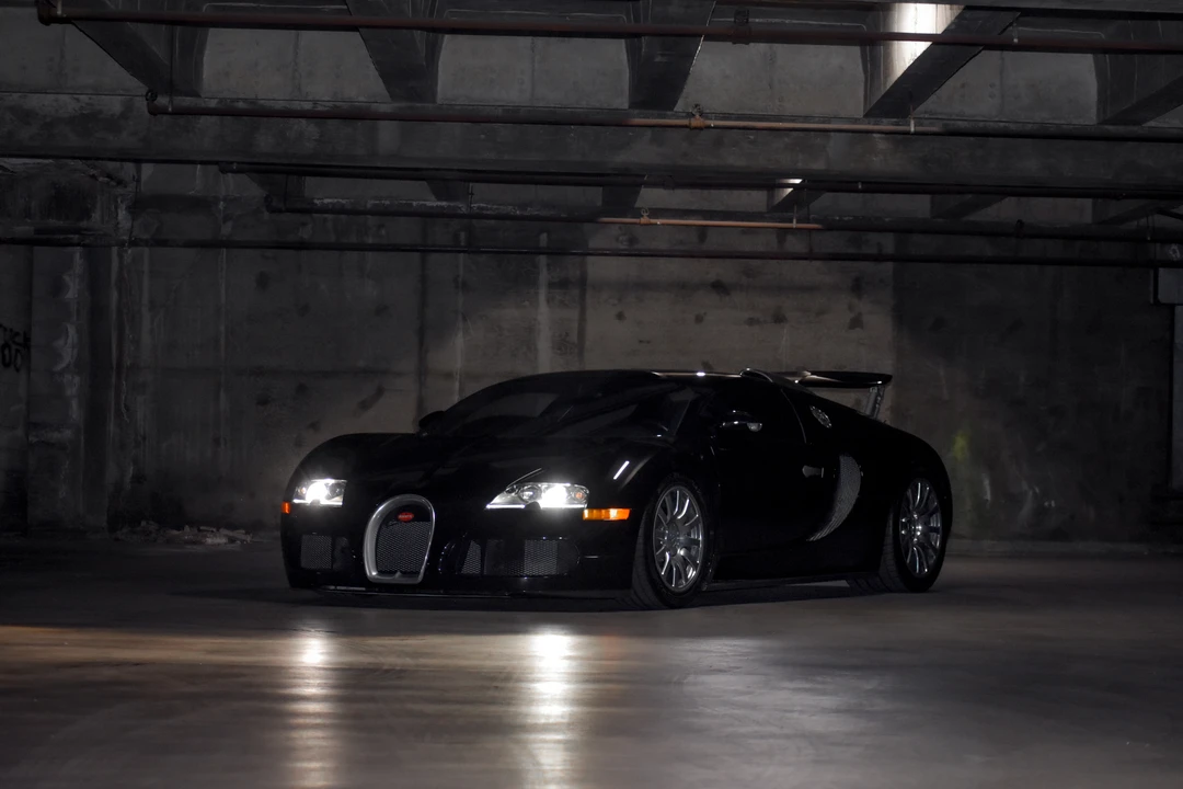 2008 Bugatti Veyron - Image 30 of 31
