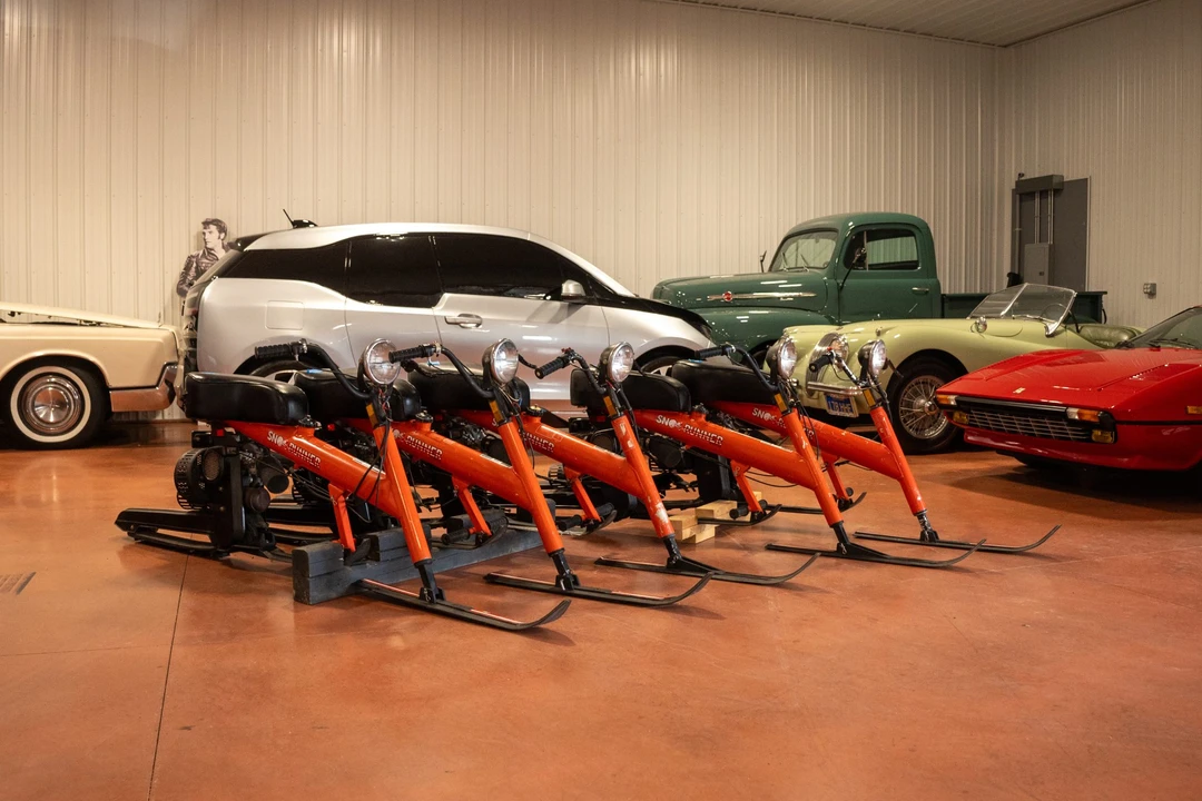 1980 Chrysler Sno-Runner - Image 7 of 31