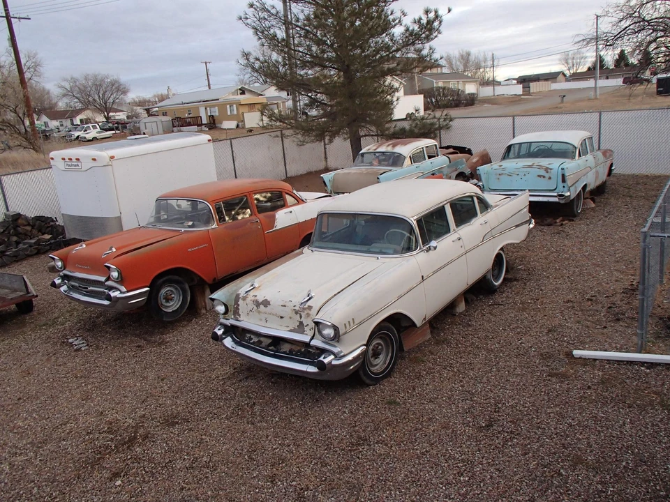 1957 Chevrolet Tri-Five Bel Air Sedan & Wagon - Image 4 of 31