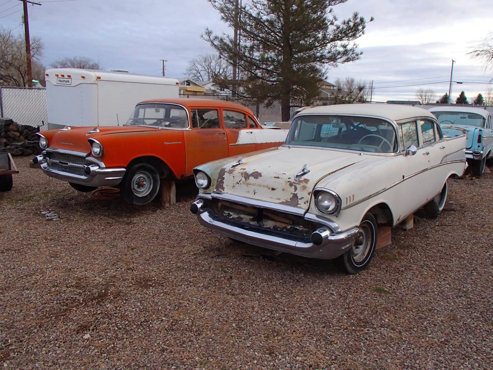 1957 Chevrolet Tri-Five Bel Air Sedan & Wagon - Image 14 of 31