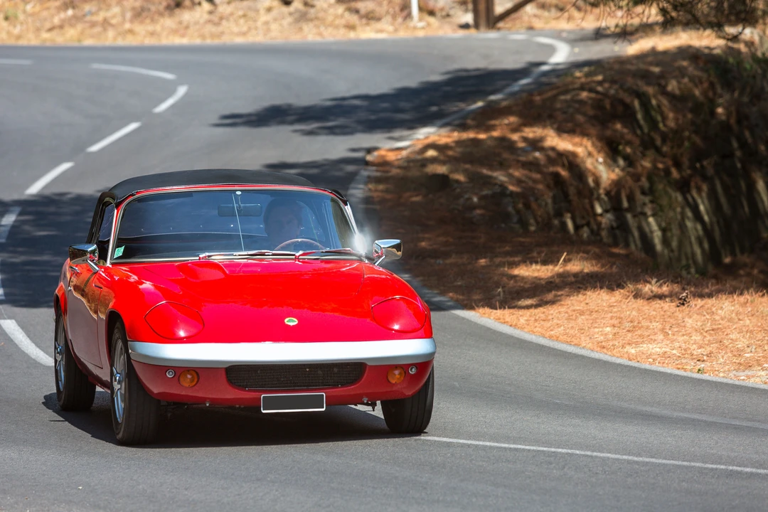 Lotus Elan - Image 11 of 25