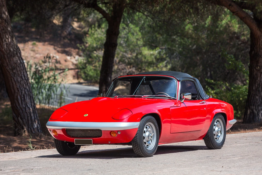 Lotus Elan - Image 9 of 25