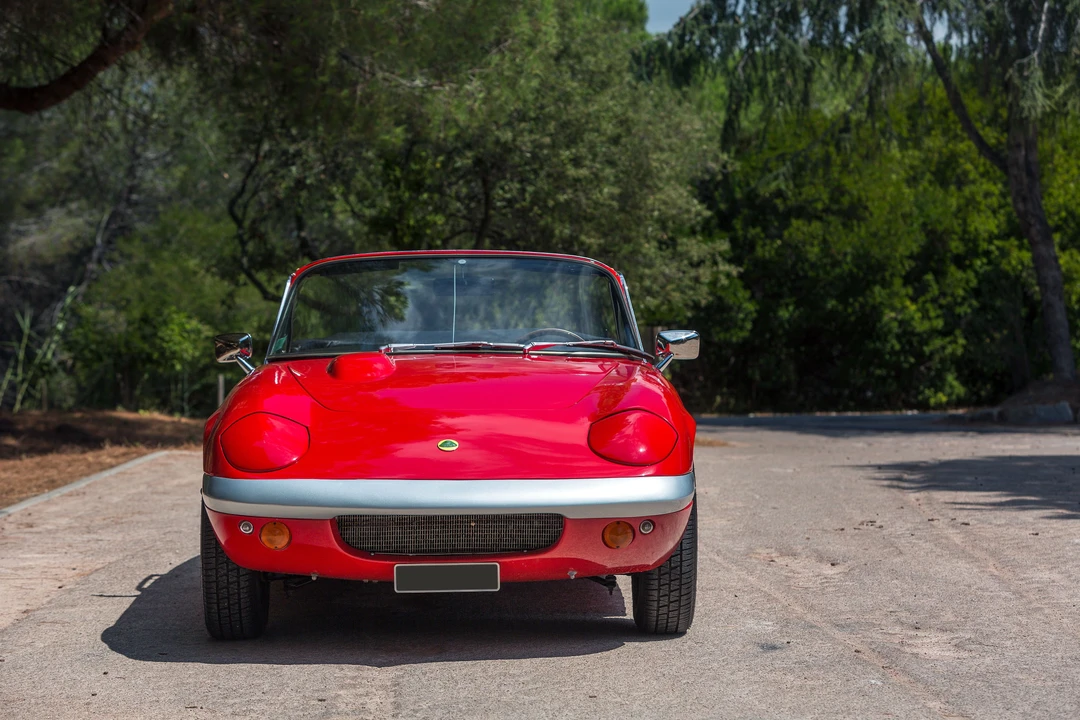 Lotus Elan - Image 6 of 25
