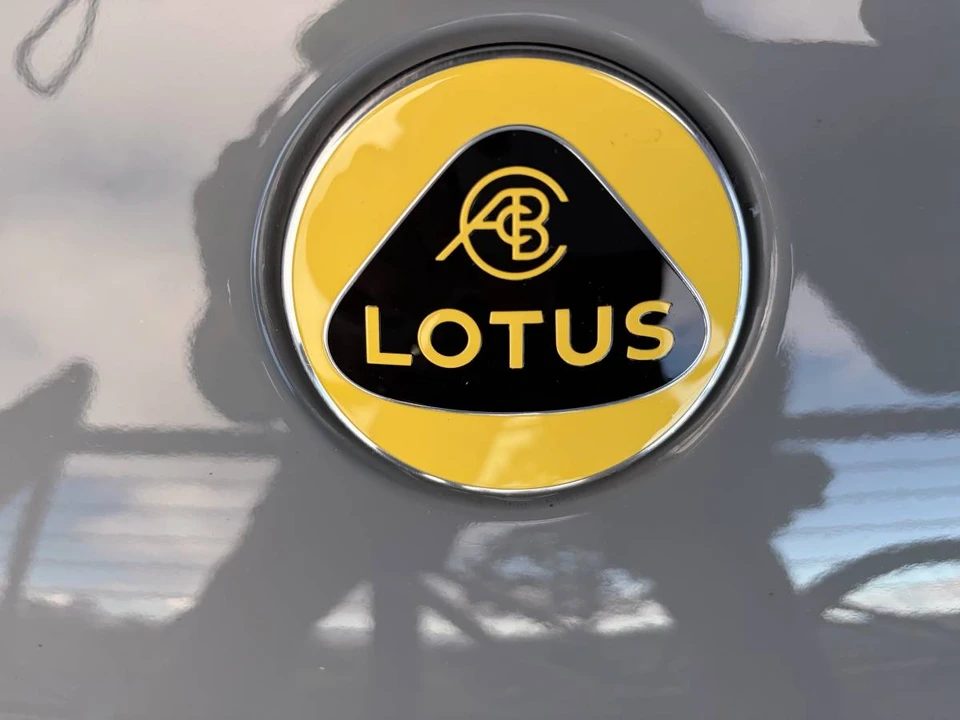 2025 Lotus Emira - Image 4 of 4