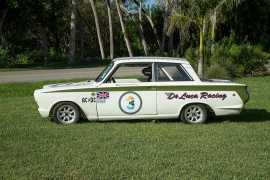Ford Cortina - Image 2 of 31
