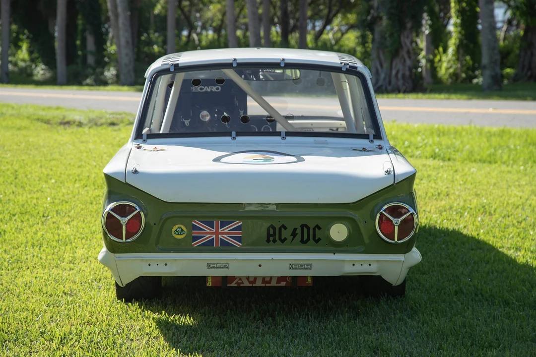 Ford Cortina - Image 10 of 31