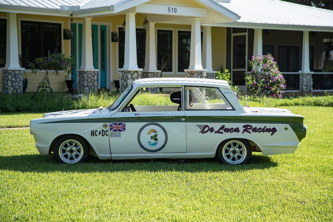 Ford Cortina - Image 17 of 31