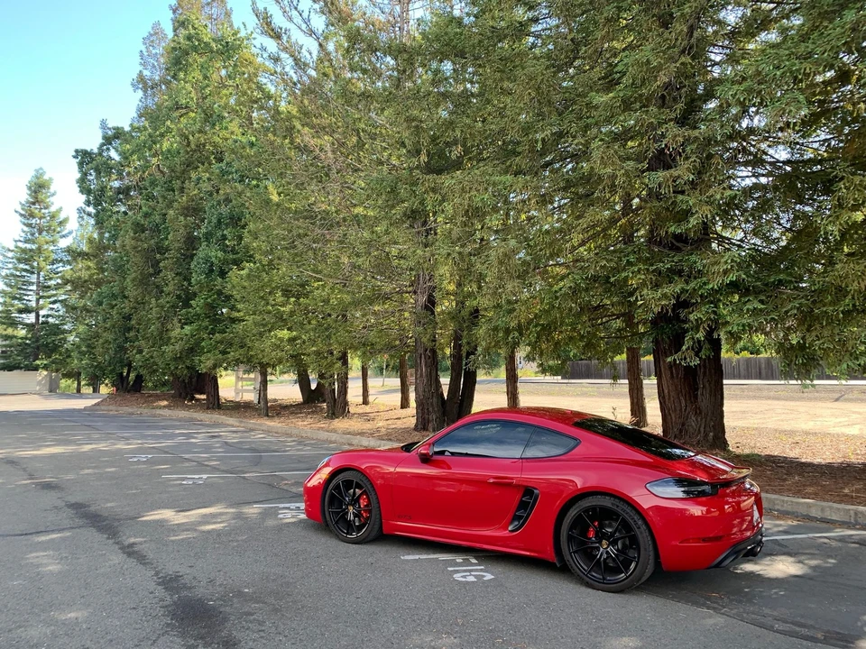 2018 Porsche 718 Cayman GTS - Image 8 of 22