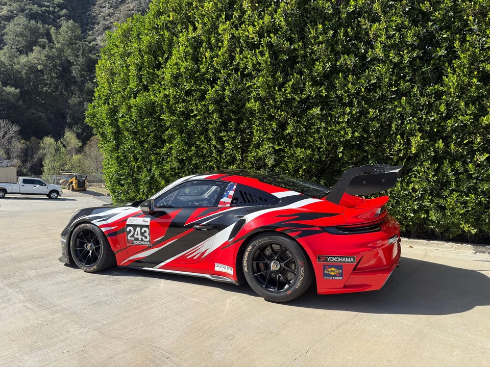 2023 Porsche 992 GT3 - Image 4 of 10