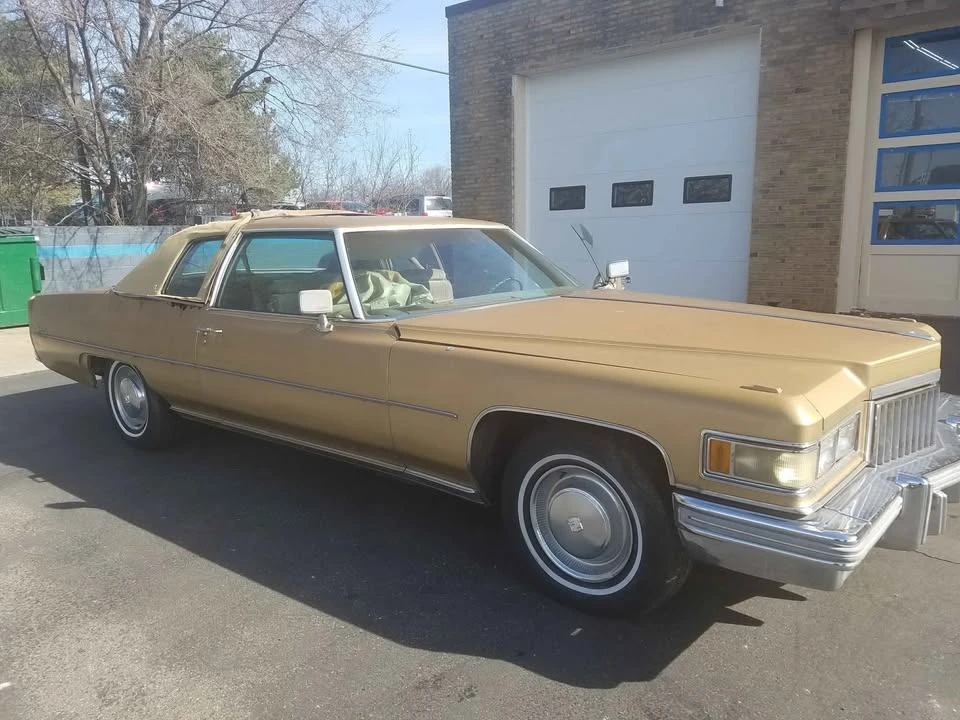 1975 Cadillac DeVille 4th Gen - Image 6 of 10