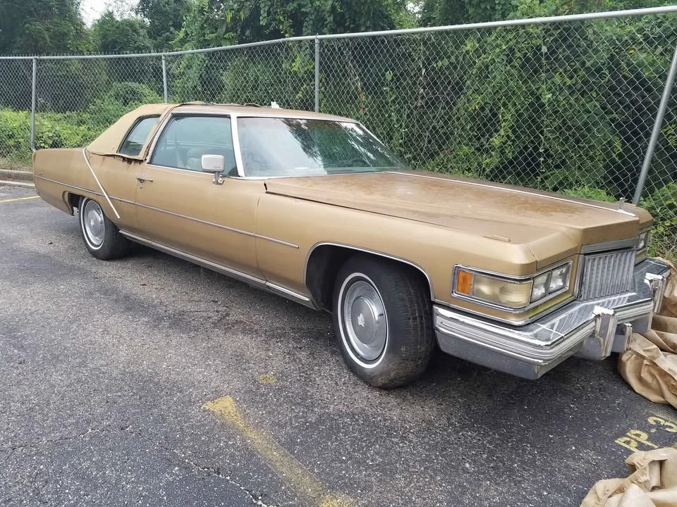 1975 Cadillac DeVille 4th Gen - Image 2 of 10