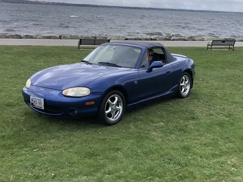 1999 Mazda MX-5 Miata 10th Anniversary Edition