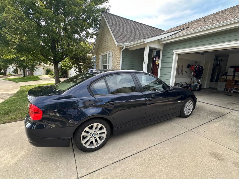 2006 BMW E90 3 Series Sedan - Image 7 of 13